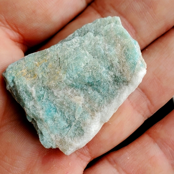 #7 Raw Amazonite Crystal - Picture 1 of 7